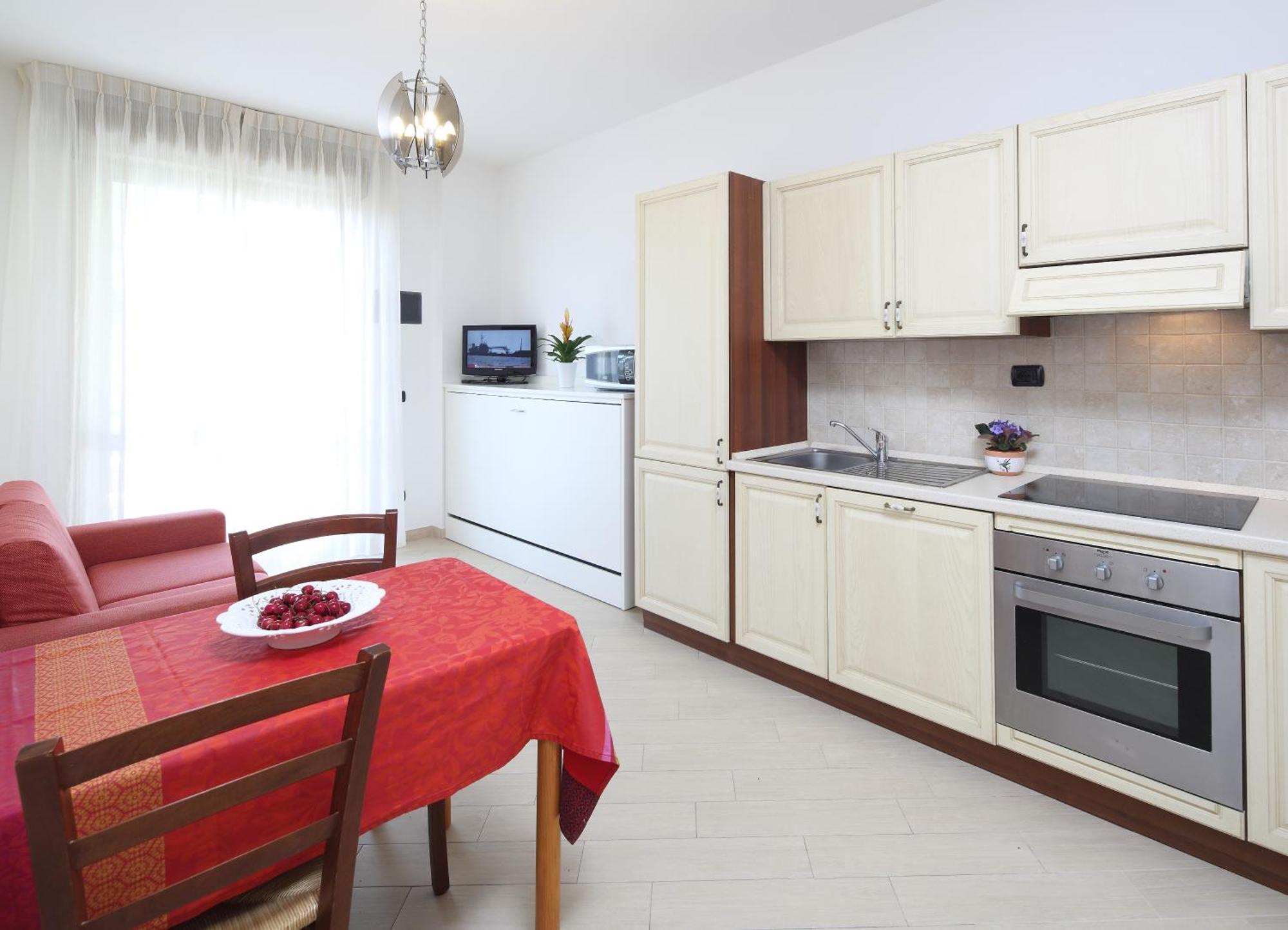 Residence Hotel Kriss Дейва-Марина Екстер'єр фото